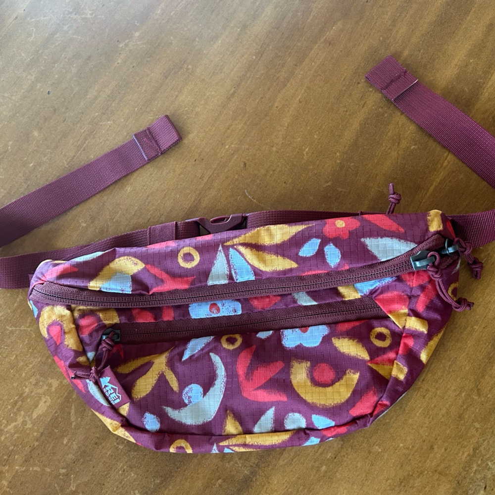 REI Fanny Pack with Adjustable Strap